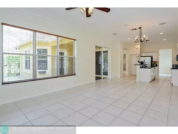 Weston, FL 33327,1941 HARBOR VIEW CIR