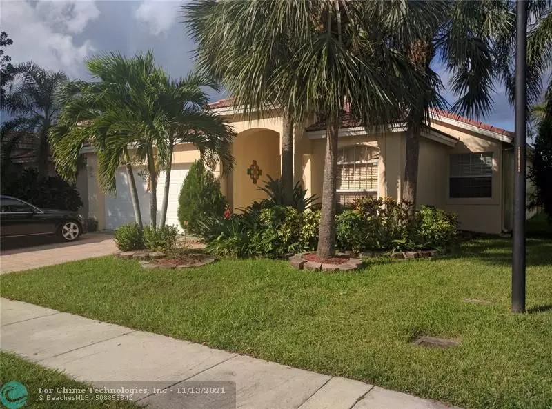 48 Gables Blvd, Weston, FL 33326