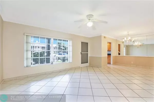 Pompano Beach, FL 33060,935 SE 9th Ave  #5