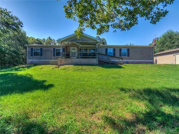 20888 Jaimie Drive, Harrah, OK 73045