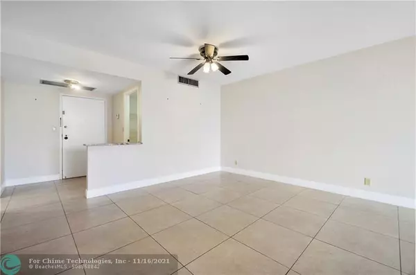 Hallandale Beach, FL 33009,2500 Parkview  #402