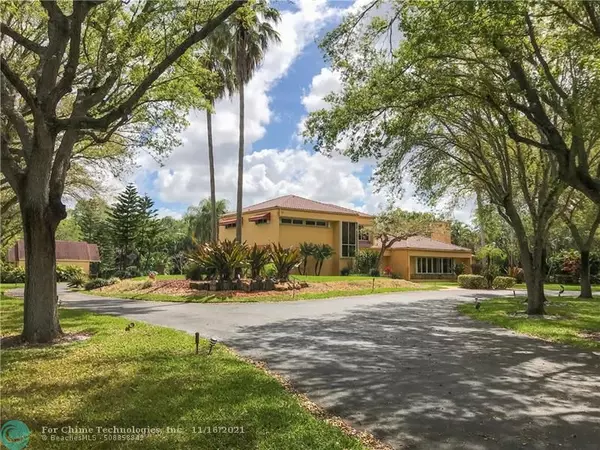 Southwest Ranches, FL 33330,5400 THOROUGHBRED LN