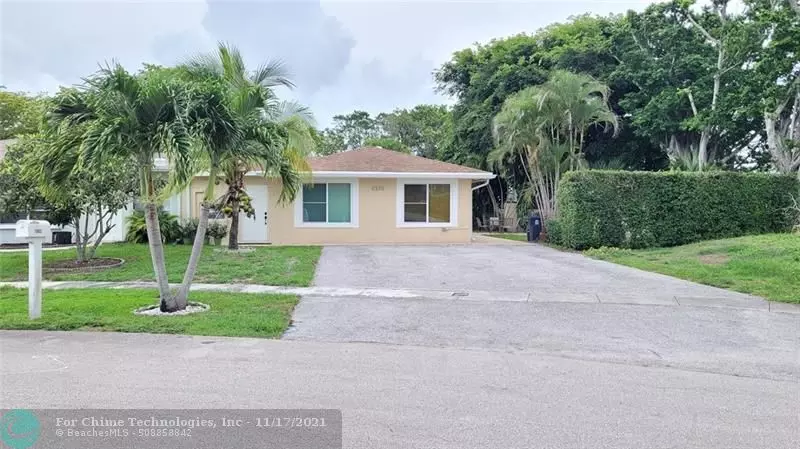 7502 Ace Rd, Lake Worth Beach, FL 33467