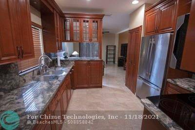 4958 Egret Ct, Coconut Creek, FL 33073