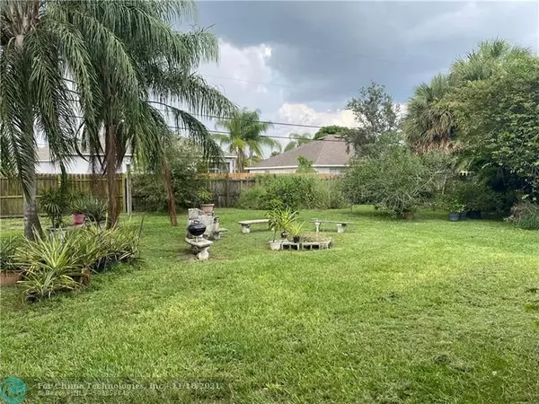 Port Saint Lucie, FL 34953,1337 SW BELLEVUE