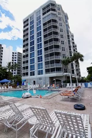 6620 Estero BLVD #204, Fort Myers Beach, FL 33931