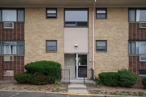 401 HWY 22 Apt 9C #C, North Plainfield Boro, NJ 07060