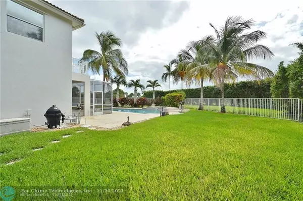 Weston, FL 33331,16742 Diamond Pl