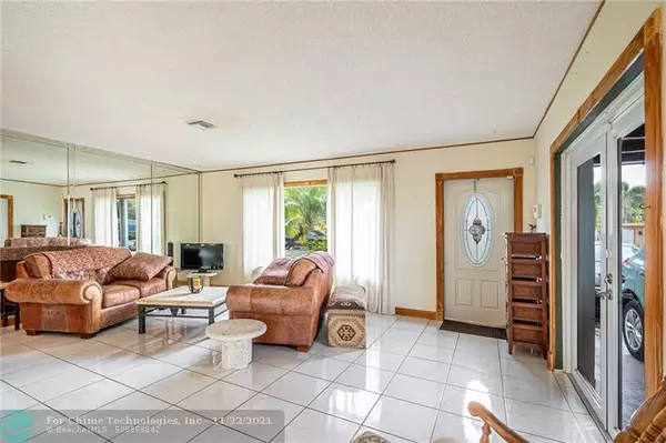 Pompano Beach, FL 33060,275 SW 14th St