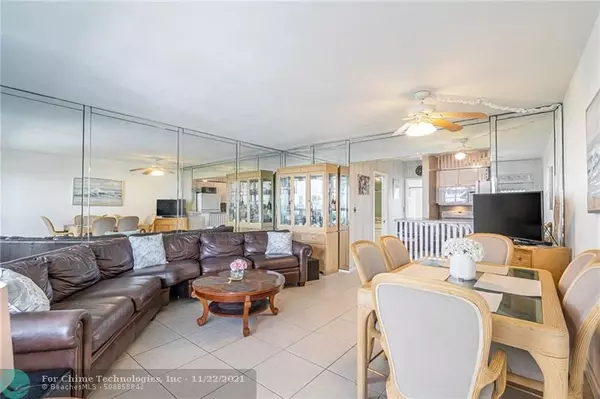 Lauderdale By The Sea, FL 33308,4050 N Ocean Drive  #307