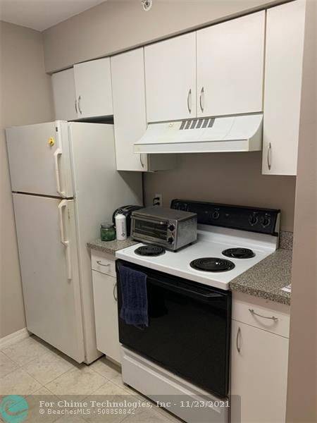 Hollywood, FL 33021,460 S PARK RD  #6205