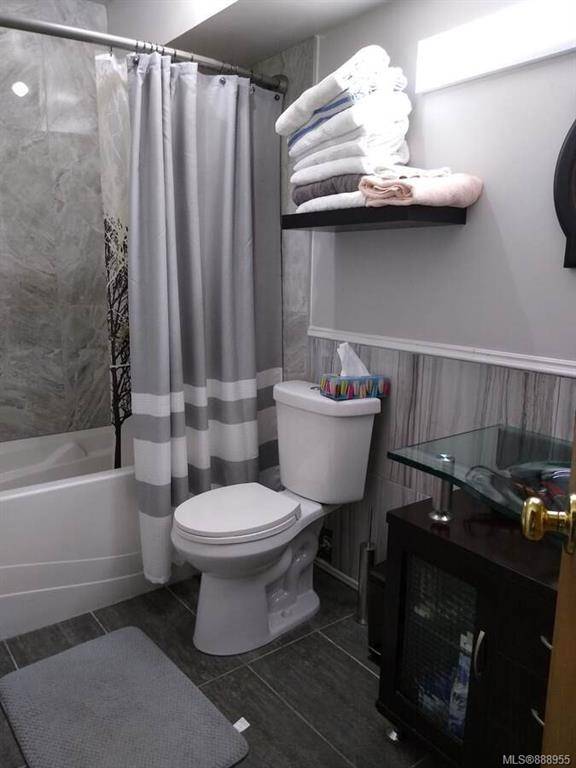 Chemainus, BC V0R 1K1,9916 Daniel St #102