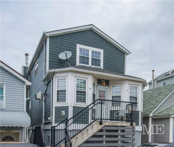 15 West 12th RD, Broad Channel, NY 11693