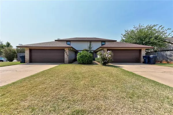 6816 Woodlake Drive, Oklahoma City, OK 73132