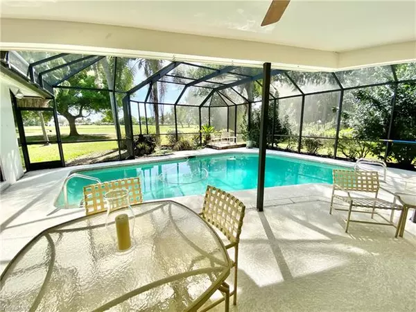 Fort Myers, FL 33919,5368 Chippendale CIR W