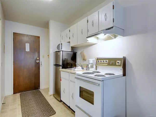 Cowichan Bay, BC V0R 1N0,1846 Cowichan Bay Rd