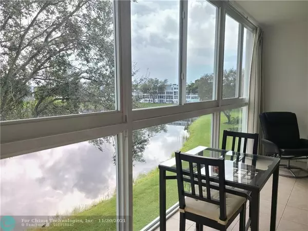 Deerfield Beach, FL 33442,4113 Cambridge E  #4113 E