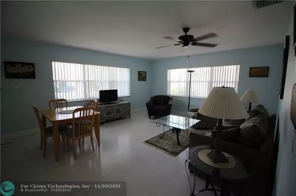 Pompano Beach, FL 33062,3209 Colony Club Rd  #4-W