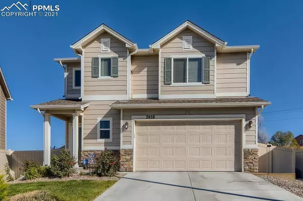 7458 Primavera LN, Fountain, CO 80817