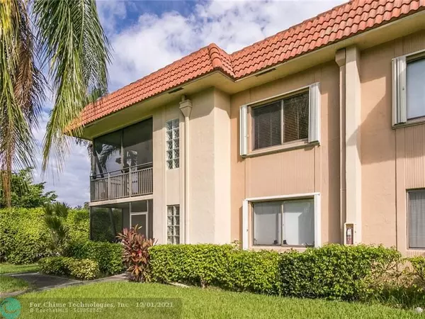 Weston, FL 33326,382 Lakeview Dr  #201