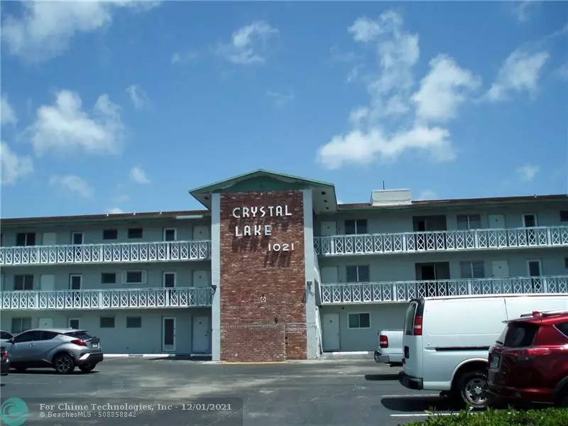 1021 S Crystal Lake Dr  #307, Deerfield Beach, FL 33064