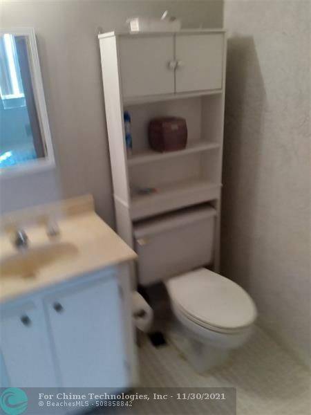 Hollywood, FL 33021,4001 Hillcrest Dr  #209