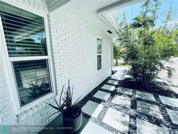 Boca Raton, FL 33486,975 SW 12th Ter