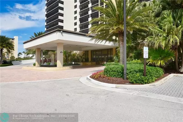 Highland Beach, FL 33487,3400 S Ocean Blvd  #3H