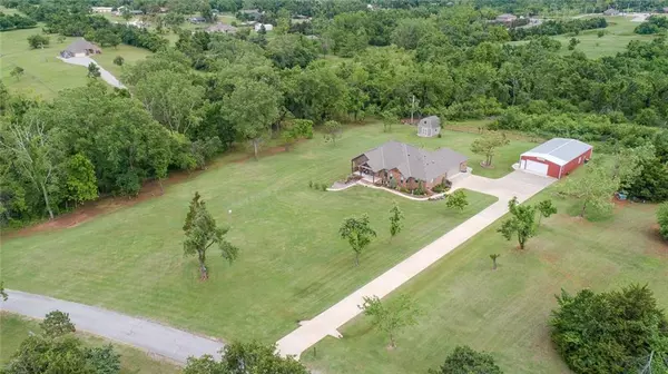 7900 Mcelvany Drive, Tuttle, OK 73089