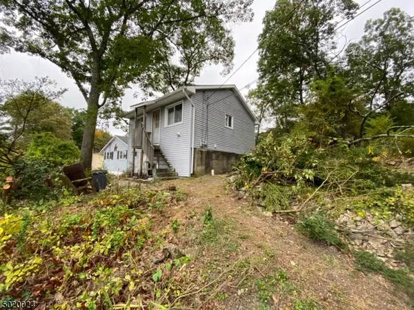 226 ELMIRA TRL, Hopatcong Boro, NJ 07843