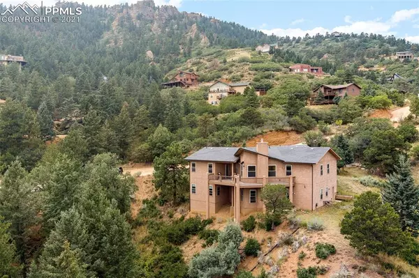 Manitou Springs, CO 80829,835 Oak Ridge RD