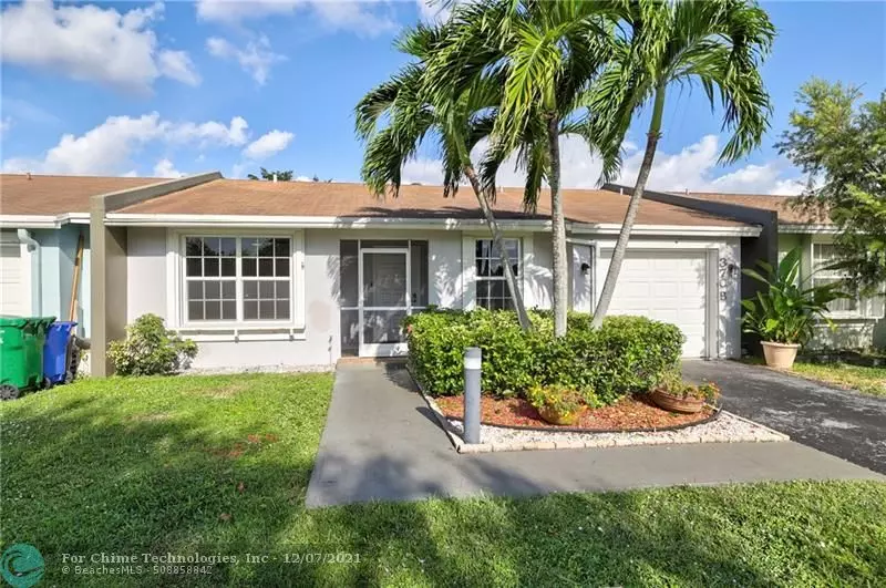 370B Lakewood Cir E, Margate, FL 33063