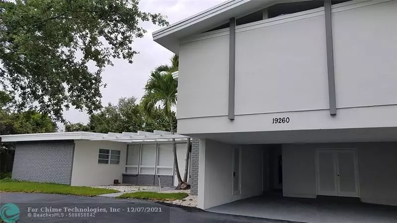 North Miami Beach, FL 33180,19260 NE 22nd Ave