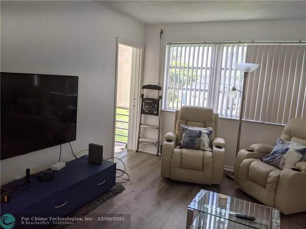 Hollywood, FL 33021,2223 Park Ln  #216