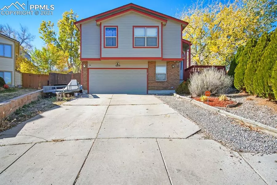 629 Rye Ridge RD, Fountain, CO 80817