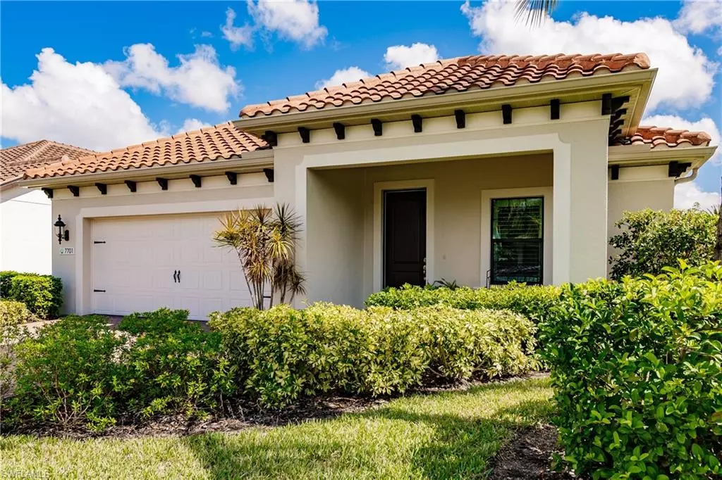 Fort Myers, FL 33966,7701 Cypress Walk DR