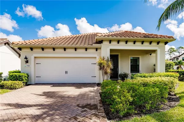 Fort Myers, FL 33966,7701 Cypress Walk DR