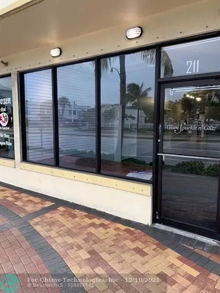 211 E Commercial Blvd, Lauderdale By The Sea, FL 33334