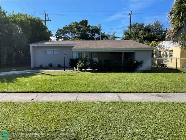 4158 Rochester St, Palm Beach Gardens, FL 33410