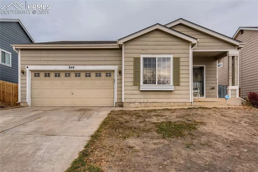 844 Descendant DR, Fountain, CO 80817