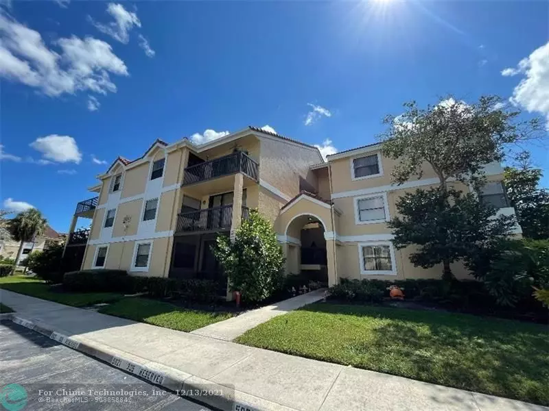 Coral Springs, FL 33067,5821 Riverside Dr  #202