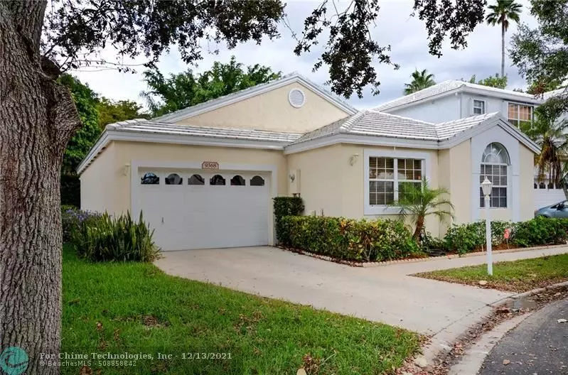 Plantation, FL 33324,9368 NW 8 CR