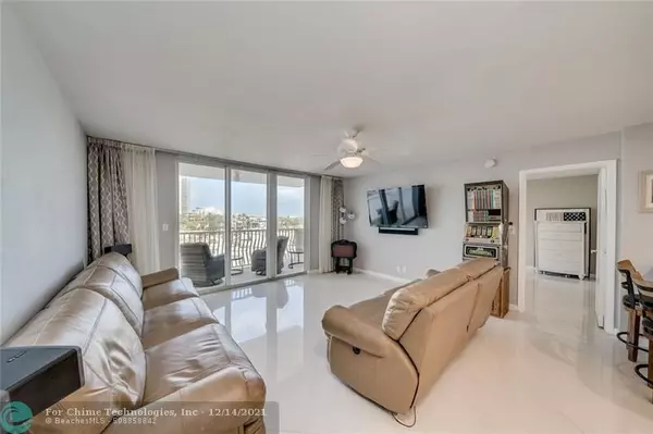 Fort Lauderdale, FL 33316,1 Las Olas Circle  #313