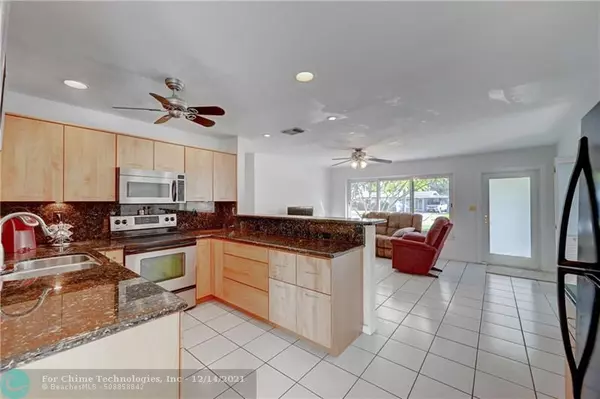 Pompano Beach, FL 33060,235 SW 13th St