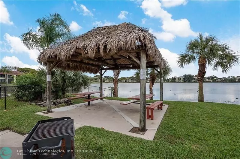 212 Lake Pointe Dr  #212, Oakland Park, FL 33309