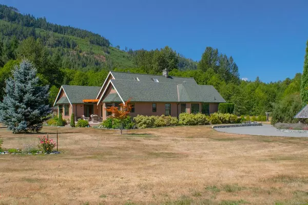 Cobble Hill, BC V9L 6N4,3775 Mountain Rd