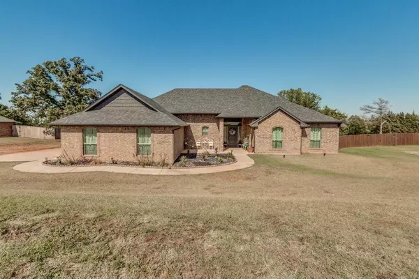 5754 Timberland Crossing, Guthrie, OK 73044