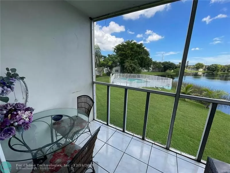 Lauderhill, FL 33313,5480 NW 11th St  #201