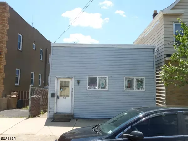 70 BELMONT AVE, Garfield City, NJ 07026