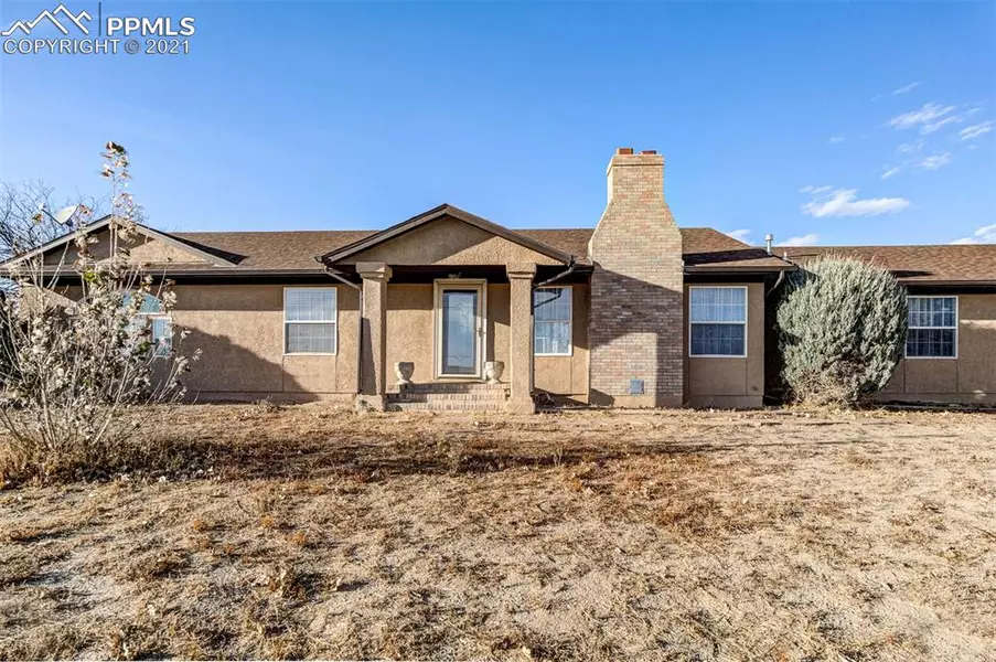 1675 N Basalt DR, Pueblo West, CO 81007